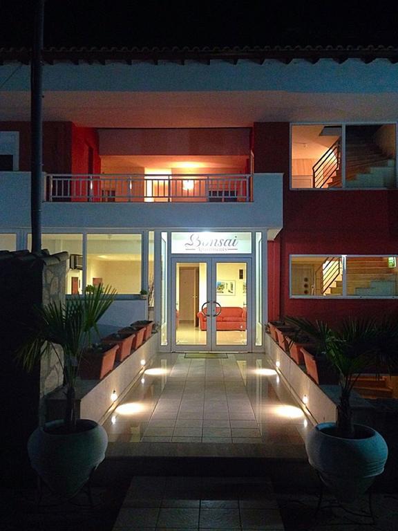 Bonsai Apartments Мола-Калива Экстерьер фото